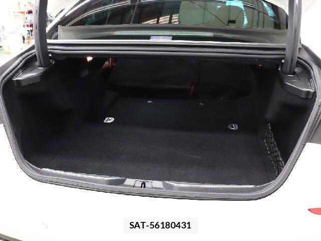 Maserati QUATTROPORTE 2016-06 7059367-6