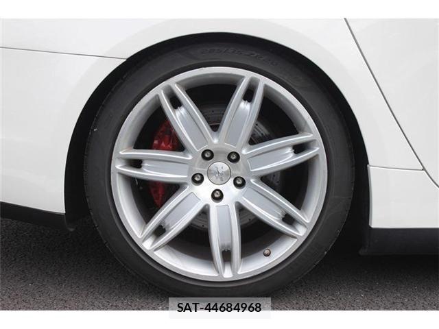 Maserati QUATTROPORTE 2015-04 7059371-29