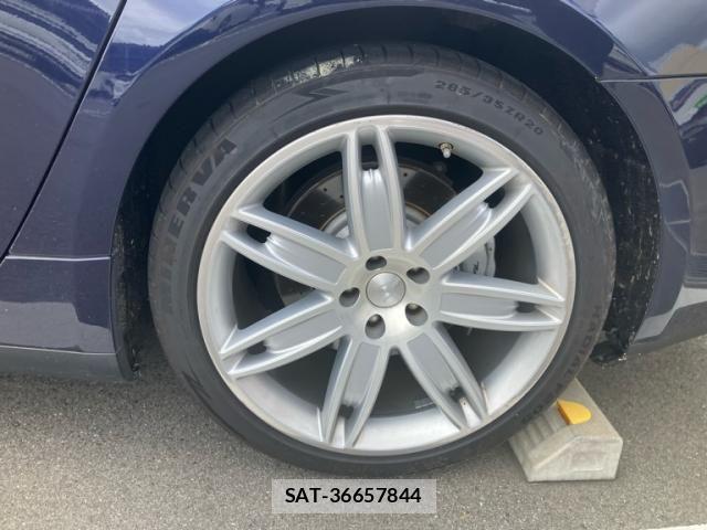 Maserati QUATTROPORTE 2014-03 7358618-10