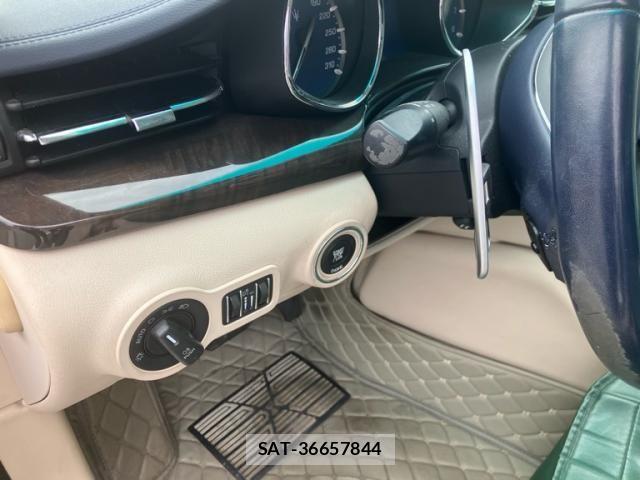 Maserati QUATTROPORTE 2014-03 7358618-14
