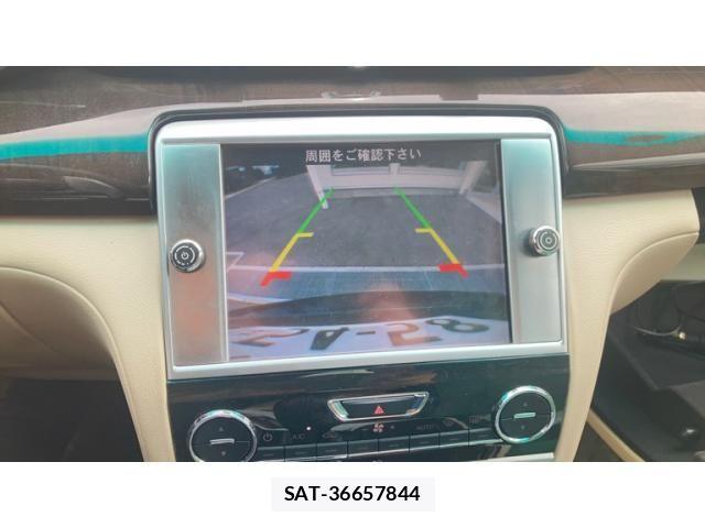 Maserati QUATTROPORTE 2014-03 7358618-21