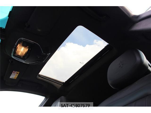 Maserati QUATTROPORTE 2014-08 7455542-13