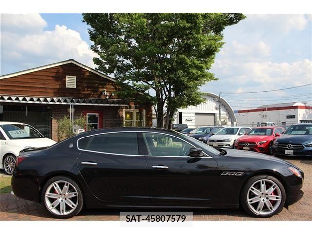 Maserati QUATTROPORTE 2014-08 7455542-1