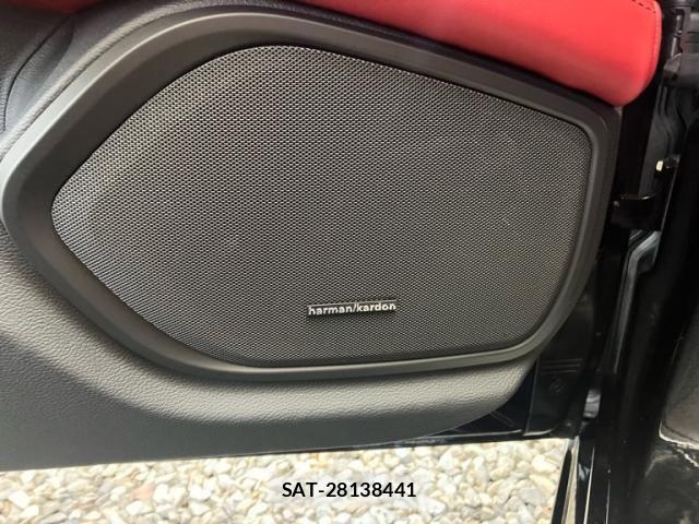 Maserati QUATTROPORTE 2018-04 7725301-19