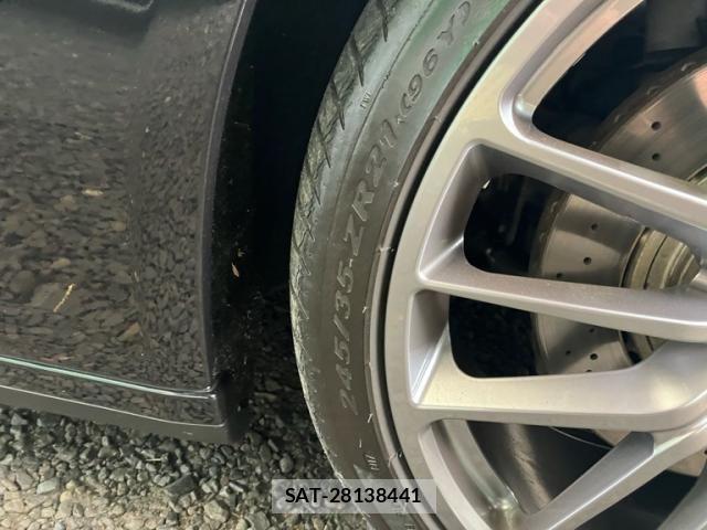 Maserati QUATTROPORTE 2018-04 7725301-4