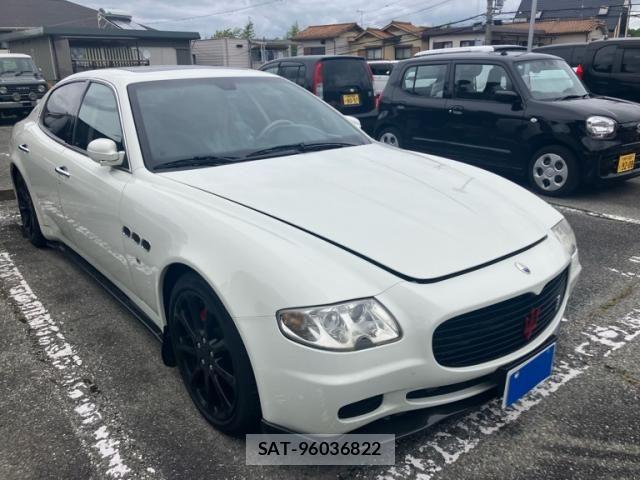 Maserati QUATTROPORTE 2007-06 7725302-1