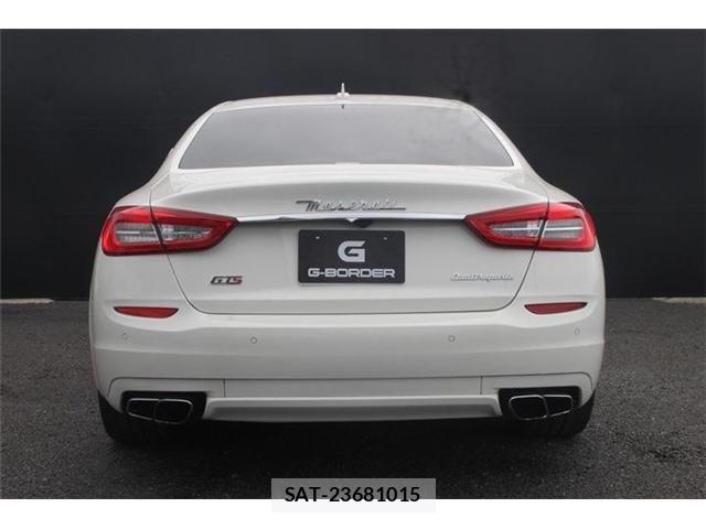 Maserati QUATTROPORTE 2015-03 8413409-8