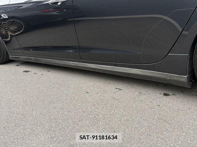 Maserati QUATTROPORTE 2013-11 8883874-15