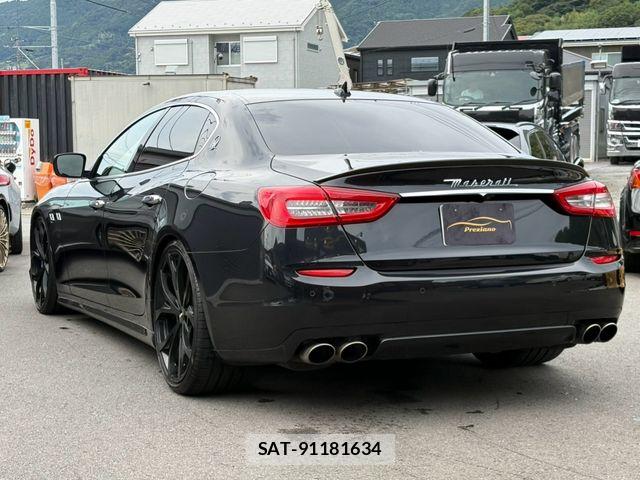 Maserati QUATTROPORTE 2013-11 8883874-6