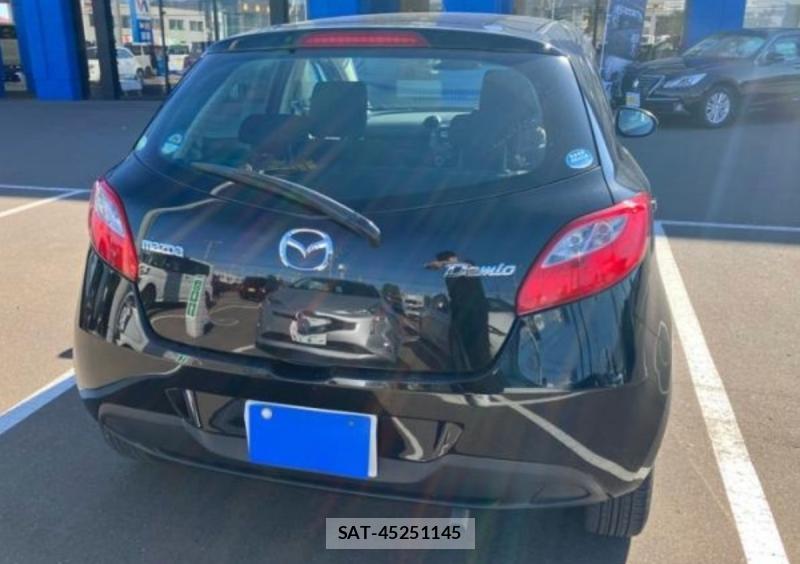 Mazda DEMIO 2009-12 8828177-2