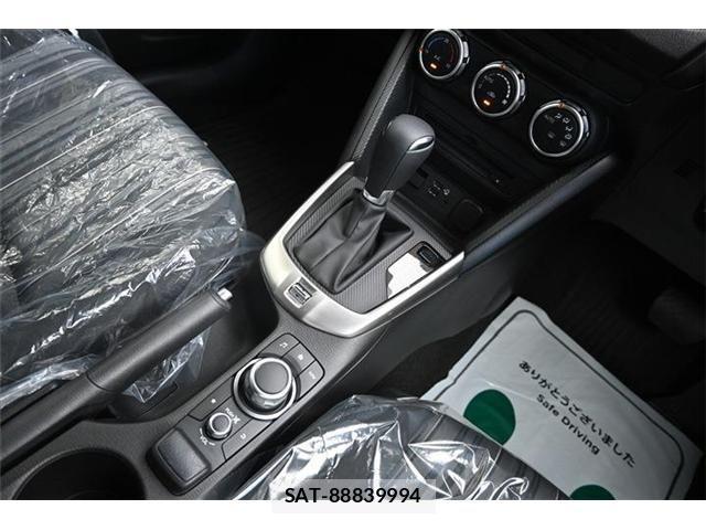 Mazda MAZDA2 2021-02 1207231-12