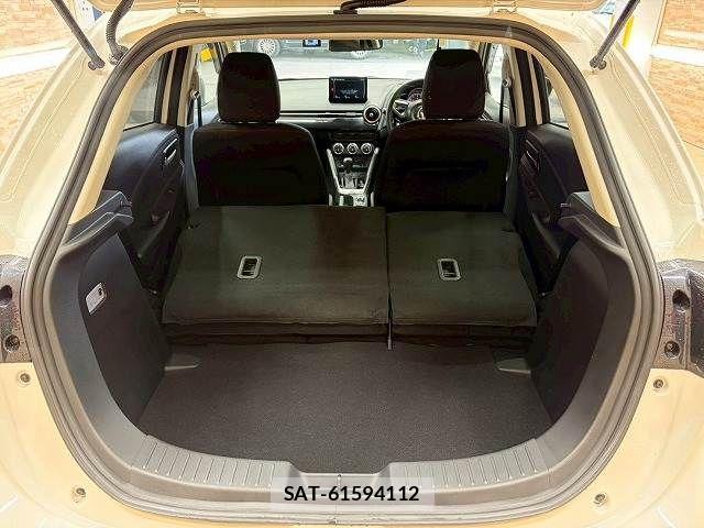 Mazda MAZDA2 2022-01 2486858-12