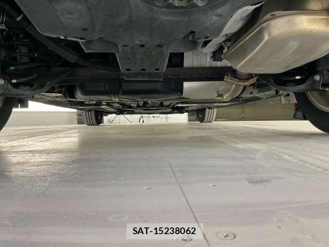 Mazda MAZDA2 2019-10 3421908-9