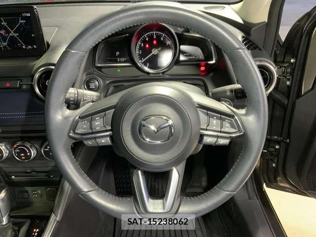 Mazda MAZDA2 2019-10 3421908-19