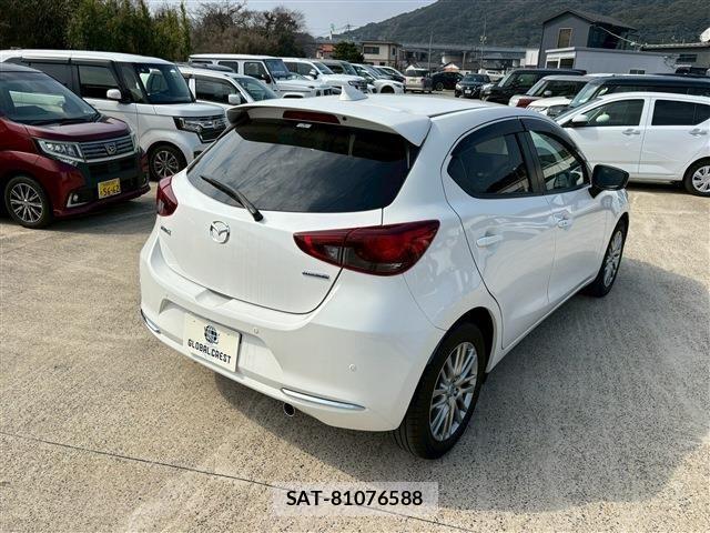 Mazda MAZDA2 2019-09 3771673-11