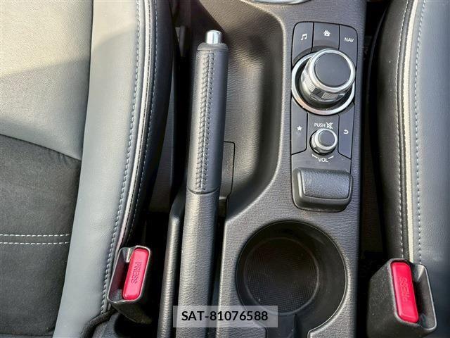 Mazda MAZDA2 2019-09 3771673-26