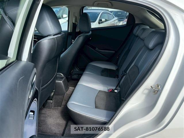 Mazda MAZDA2 2019-09 3771673-3