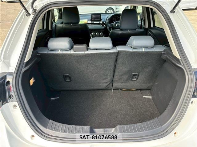 Mazda MAZDA2 2019-09 3771673-4