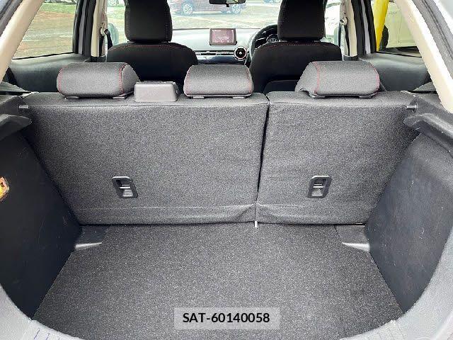 Mazda MAZDA2 2021-02 3934745-24