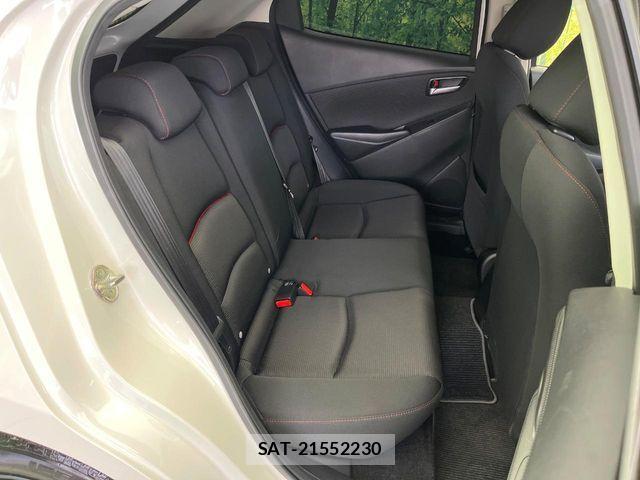 Mazda MAZDA2 2022-06 4371665-9