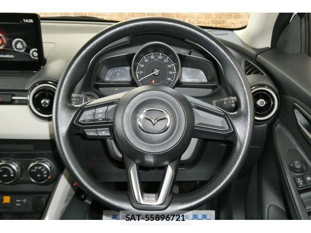 Mazda MAZDA2 2023-09 4755293-21