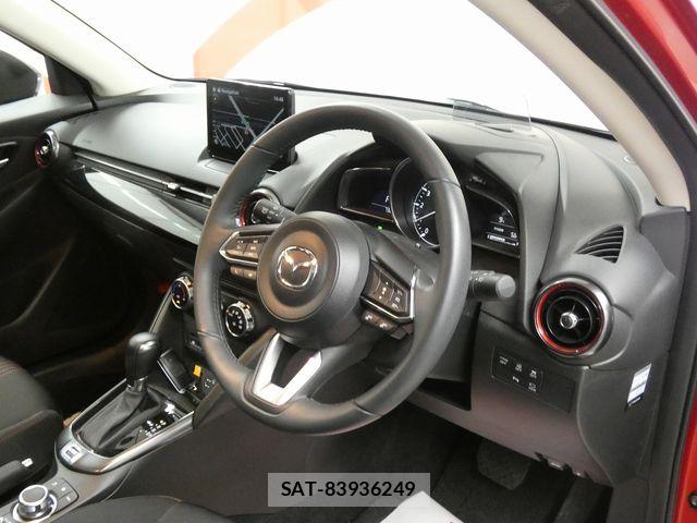 Mazda MAZDA2 2023-06 5871463-12