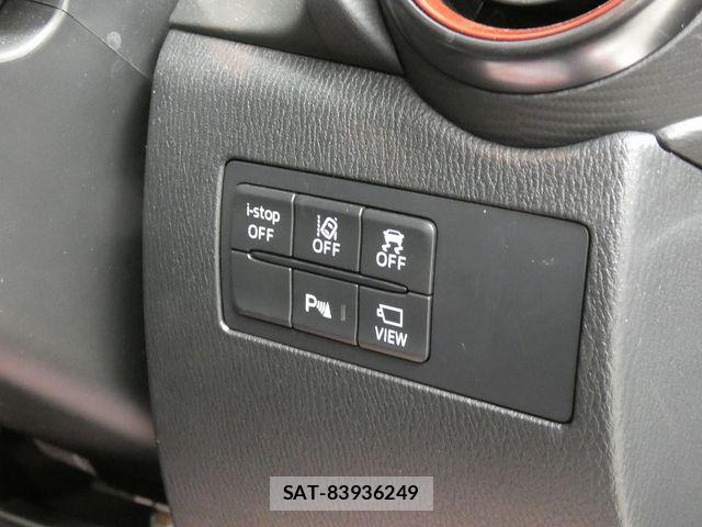 Mazda MAZDA2 2023-06 5871463-16