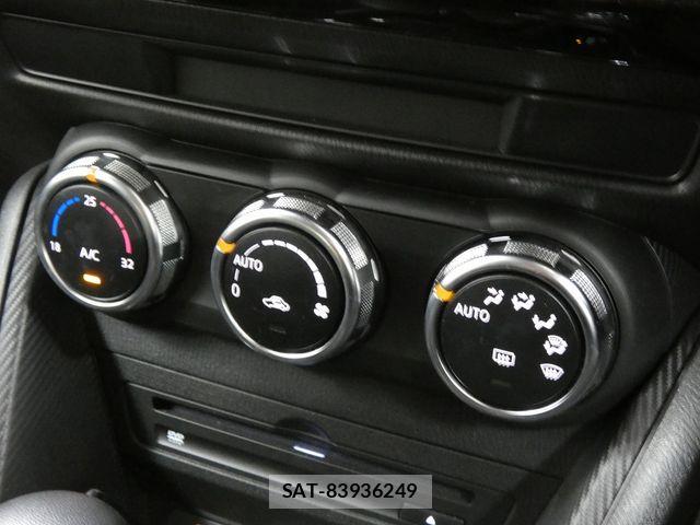 Mazda MAZDA2 2023-06 5871463-23