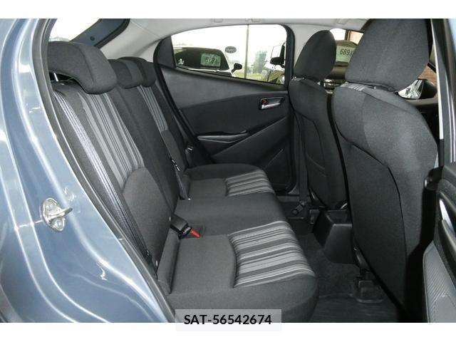 Mazda MAZDA2 2022-07 6245447-9