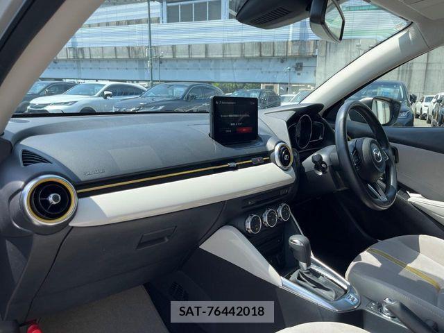 Mazda MAZDA2 2023-03 6526620-16
