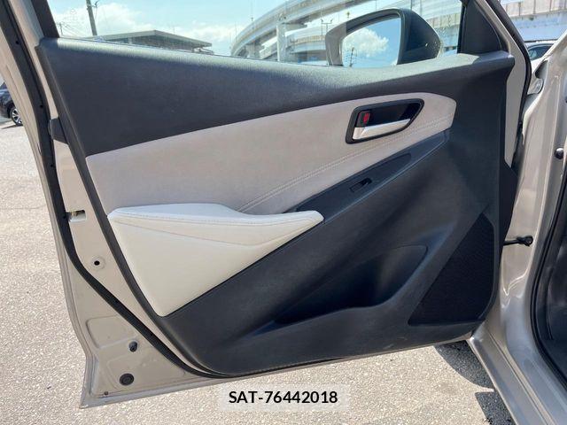Mazda MAZDA2 2023-03 6526620-17