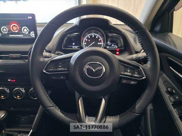 Mazda MAZDA2 2023-05 6672390-12