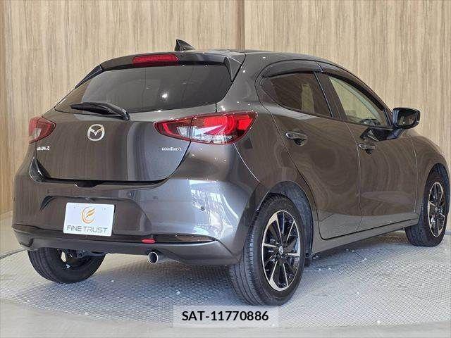 Mazda MAZDA2 2023-05 6672390-18