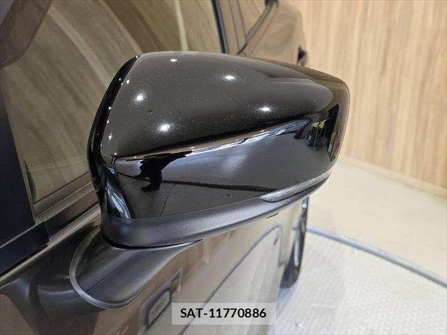 Mazda MAZDA2 2023-05 6672390-24