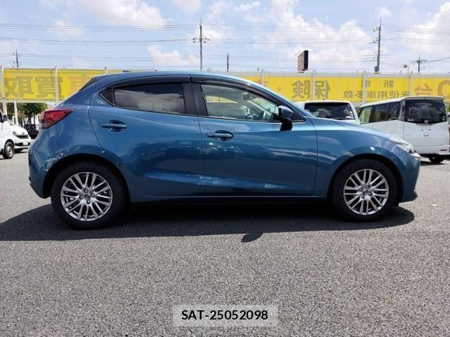 Mazda MAZDA2 2021-02 6672394-10