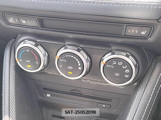 Mazda MAZDA2 2021-02 6672394-13