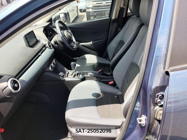 Mazda MAZDA2 2021-02 6672394-21