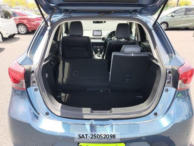 Mazda MAZDA2 2021-02 6672394-25