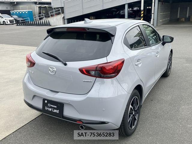 Mazda MAZDA2 2025-10 6672389-2