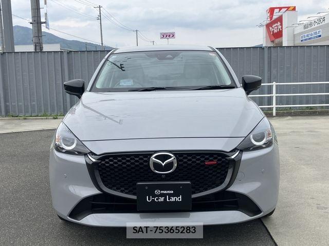 Mazda MAZDA2 2025-10 6672389-3