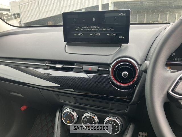 Mazda MAZDA2 2025-10 6672389-8