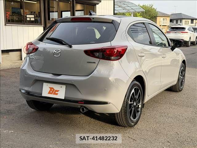 Mazda MAZDA2 2024-12 6676764-23