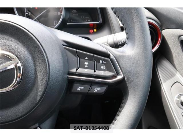 Mazda MAZDA2 2023-03 6752290-9