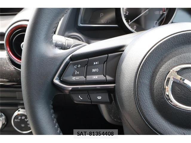 Mazda MAZDA2 2023-03 6752290-8