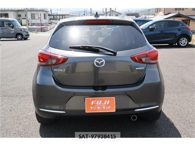 Mazda MAZDA2 2022-07 6752291-17