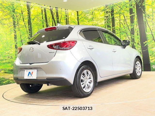 Mazda MAZDA2 2021-05 6815810-16