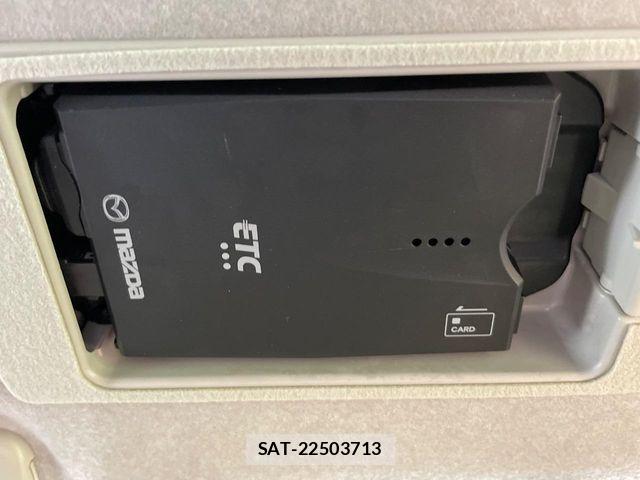 Mazda MAZDA2 2021-05 6815810-6