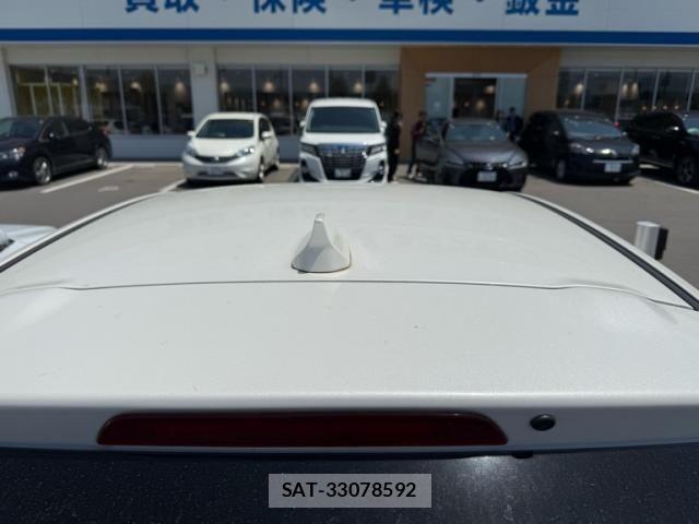 Mazda MAZDA2 2021-02 6908052-9