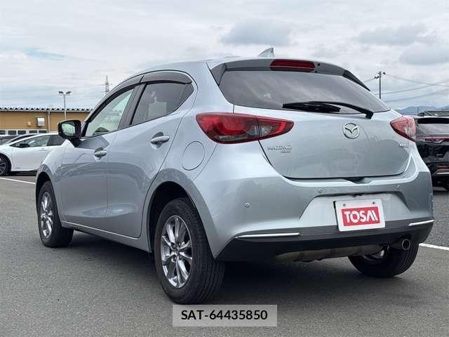 Mazda MAZDA2 2021-02 6908055-24