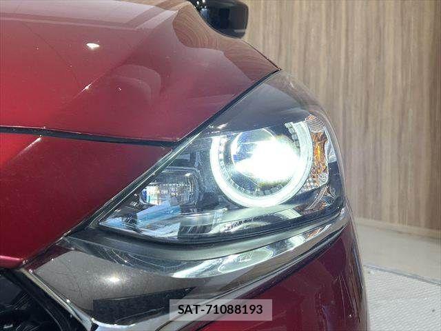 Mazda MAZDA2 2021-12 6995402-13